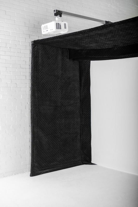 GolfBays Lux Golf Simulator Enclosure